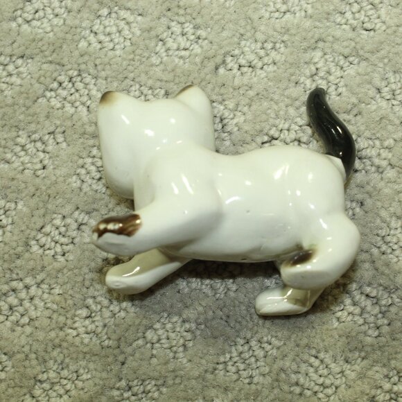 Simple Vintage 3" Glazed Ceramic Siamese Cat Figurine - Picture 2 of 6